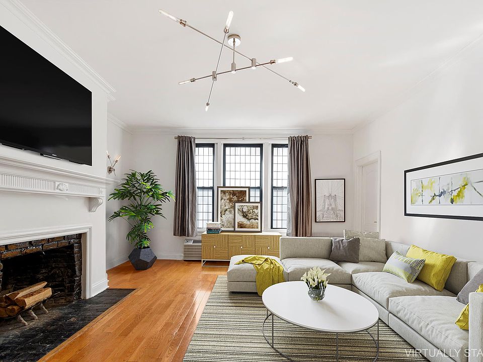 1st image of 165 E 60th St APT 2C