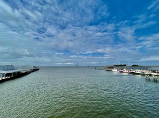 1 Dock St UNIT 102, Crisfield, MD 21817