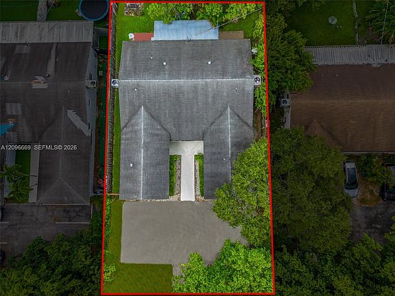 4th image of 4351 SW 52nd Ct