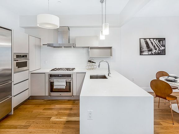 5th image of 258 N 9th St #3A