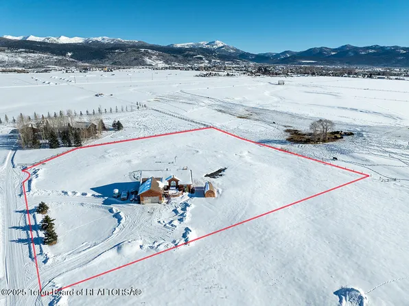 1343 Running Horse Trl, Victor, ID 83455