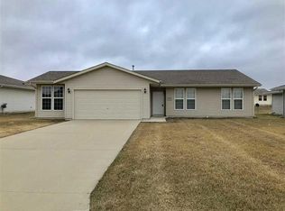 15549 Summerbrooke Ln, South Beloit, IL 61080