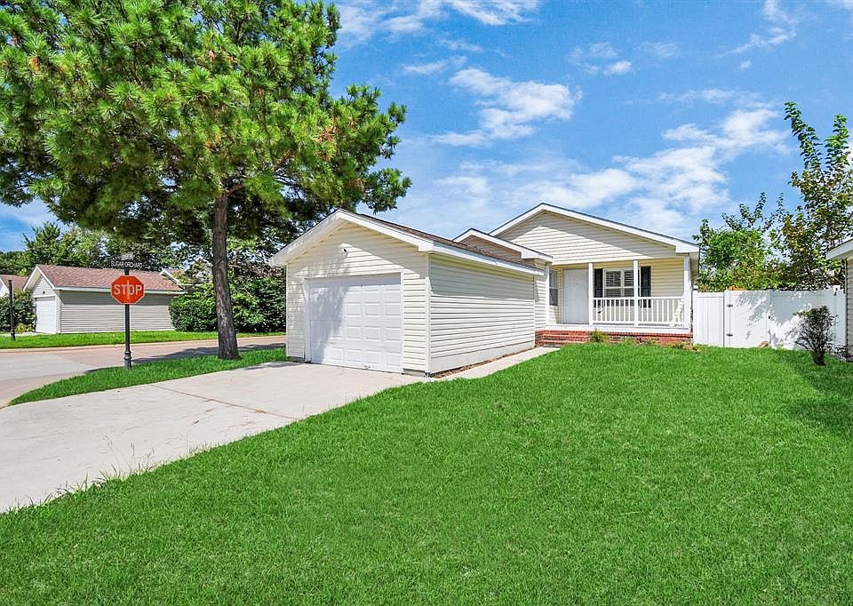 1st image of 10138 Elderberry Park Lane
