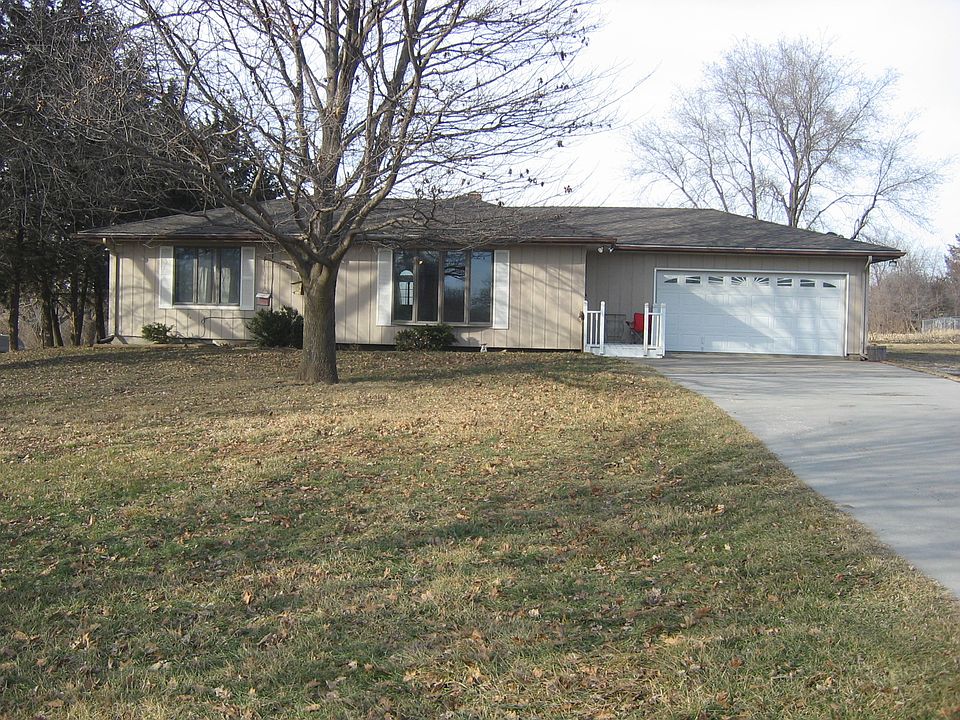 1st image of 22206 Elrod Ave
