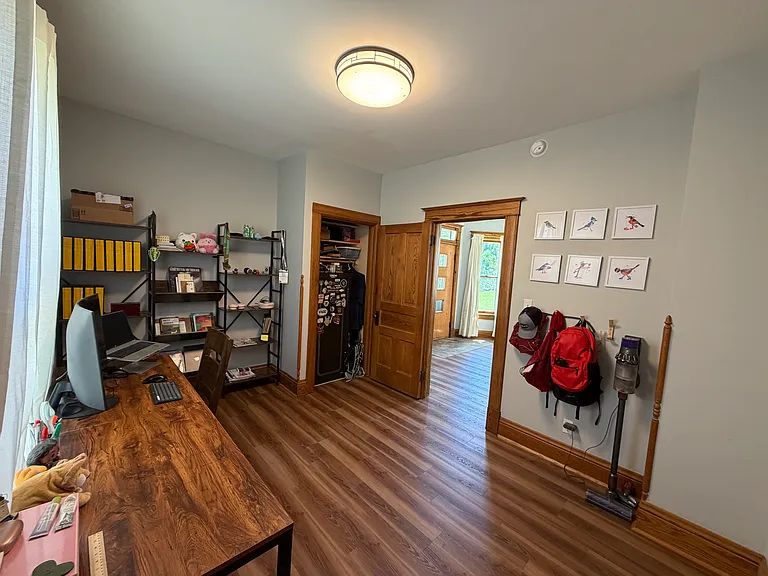 1030 Riverview St — Photo 17