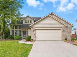 1923 Sweet Cider Rd, Fort Wayne, IN 46818