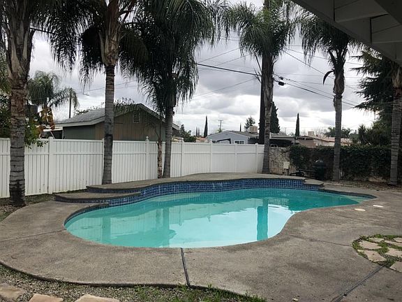 5th image of 1604 N Mooney Blvd
