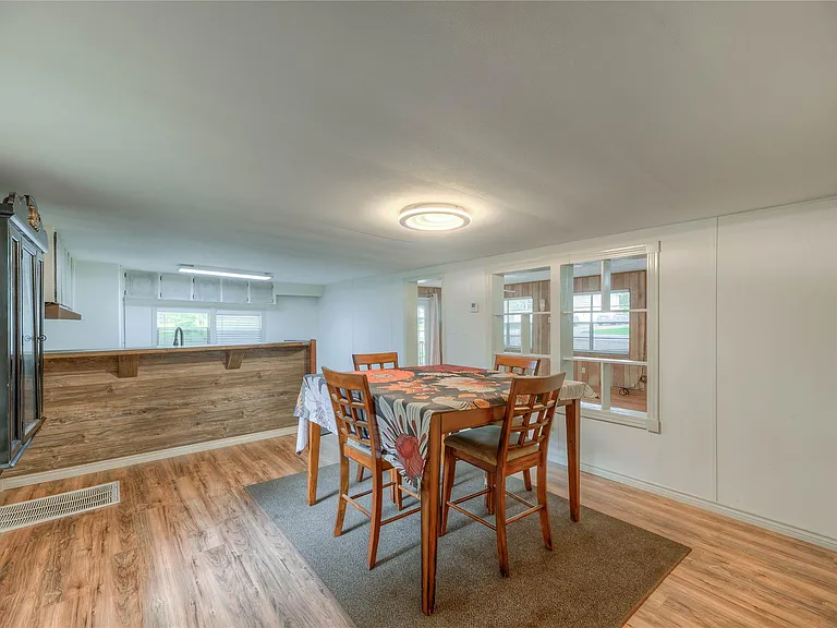 104 W Paradise Dr — Photo 6