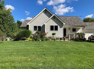 6996 Crofoot Rd, Fowlerville, MI 48836
