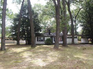 7559 E 25 N, Knox, IN 46534