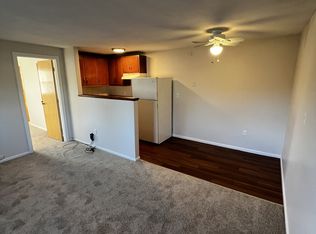 11 Perry Dr APT 8, Danvers, MA 01923