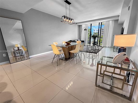 3rd image of 1120 98th St APT 301