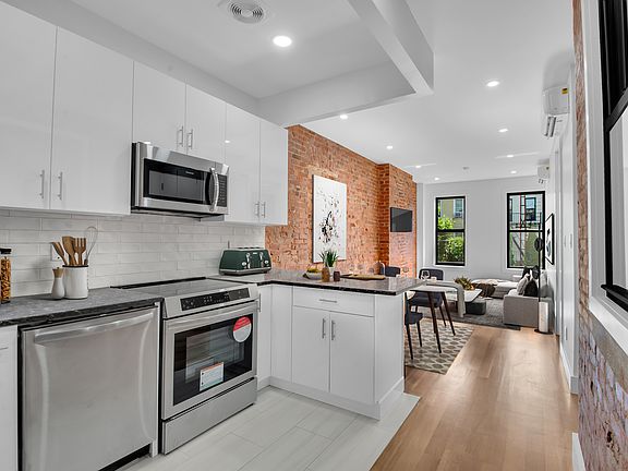 4th image of 607 Morgan Ave #3