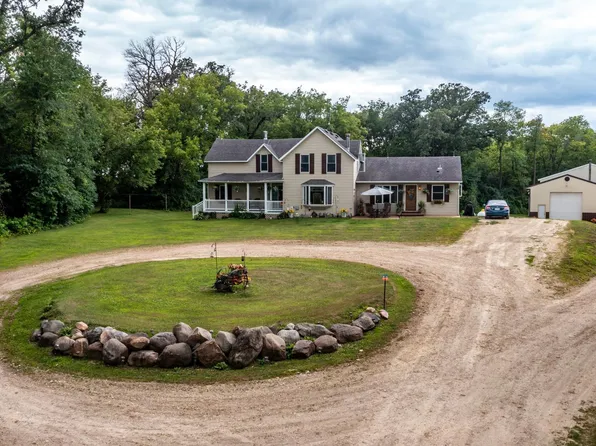 47352 County Road 43 Blvd, Zumbrota, MN 55992