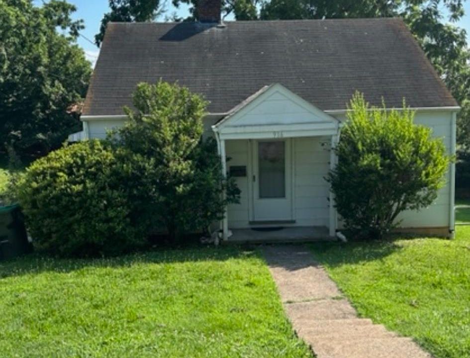 2nd image of 916 Bolling Ave