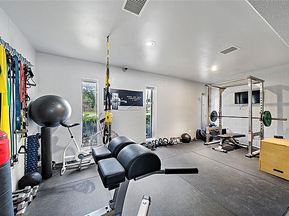 4th image of 11704 Cypress North Houston Rd #C