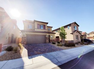 5577 Chiflo Song Dr, Spring Valley, NV 89113