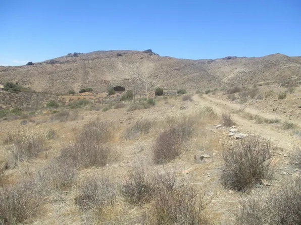 28 Hughes Canyon Rd, Acton, CA 93510