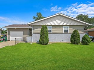 1106 E North St, Lockport, IL 60441