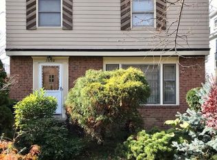 3630 Lindholm Rd, Shaker Heights, OH 44120