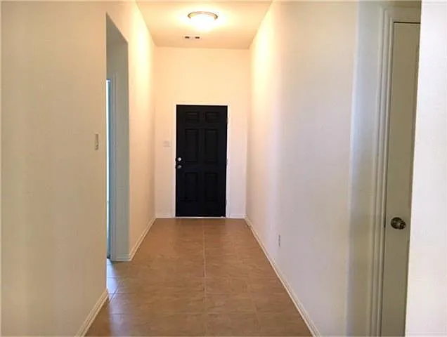 8410 Green Paseo Pl — Photo 38