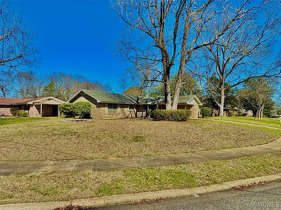 5th image of 761 Forestdale Dr