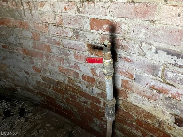 cleveland-ohio-33385186 picture