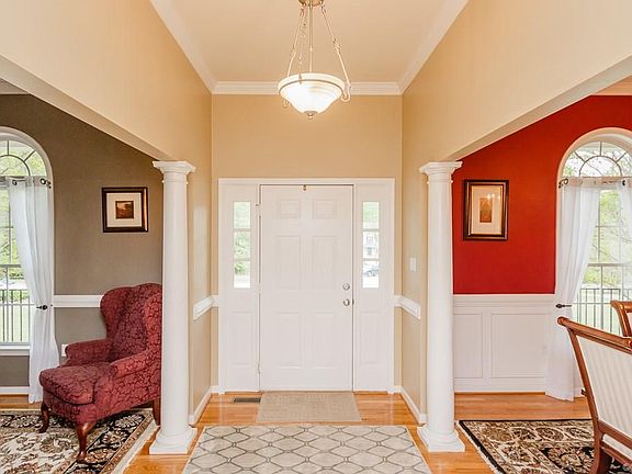 4th image of 11630 Cedarmill Ct
