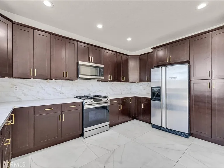 15708 Athena Dr — Photo 11
