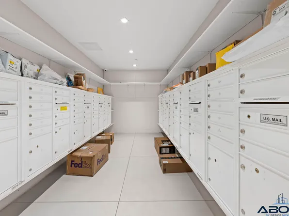 100 Lenox Road image 13 of 22