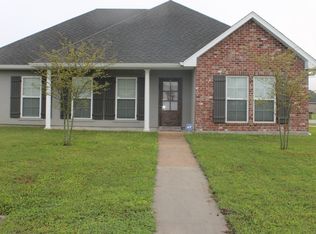 202 Kettle Dr, Thibodaux, LA 70301