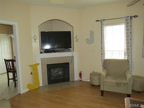 3rd image of 6405 Covington Villas Dr