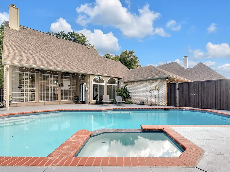 4637 Portrait Ln — Photo 14