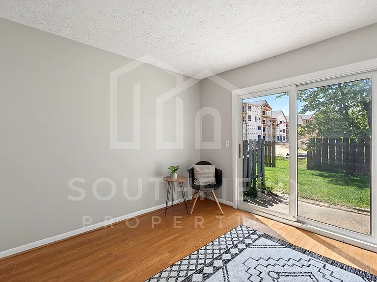 1069 Crisfield Dr #1 — Photo 15