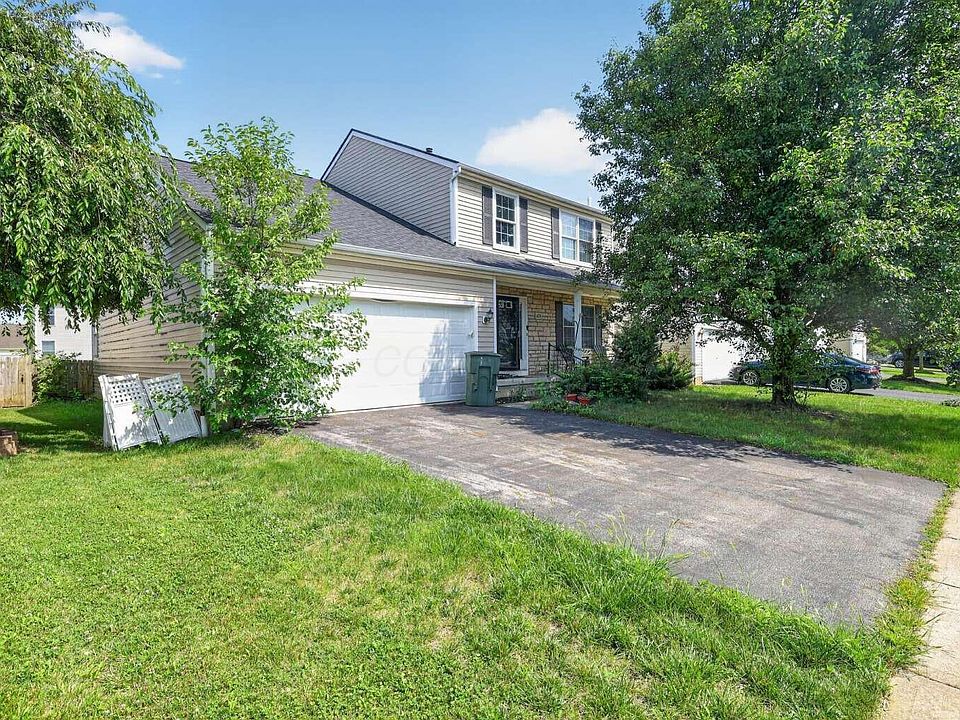 1st image of 420 Belfair Dr