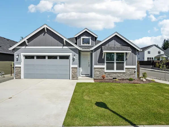 734 NW 28th St, Battle Ground, WA 98604