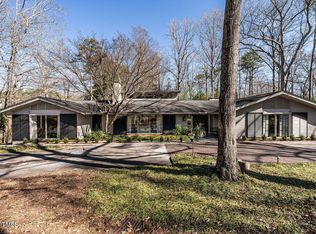 3206 Sussex Rd, Raleigh, NC 27607