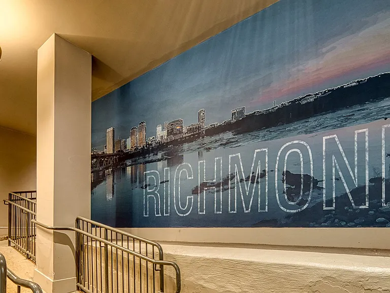 Residences at Richmond Trust — Photo 62