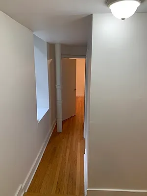 Rented by EXR | media 9