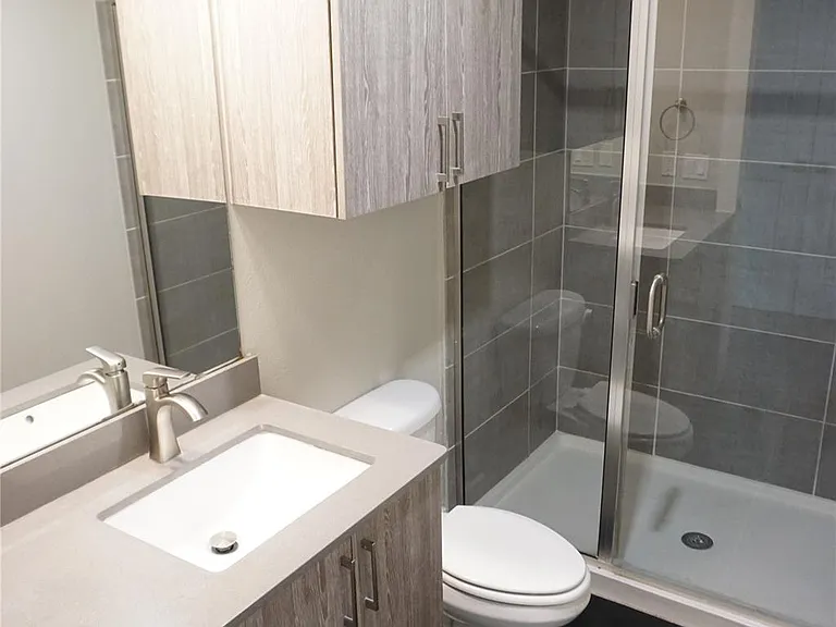 4819 Caroline St #111 — Photo 10