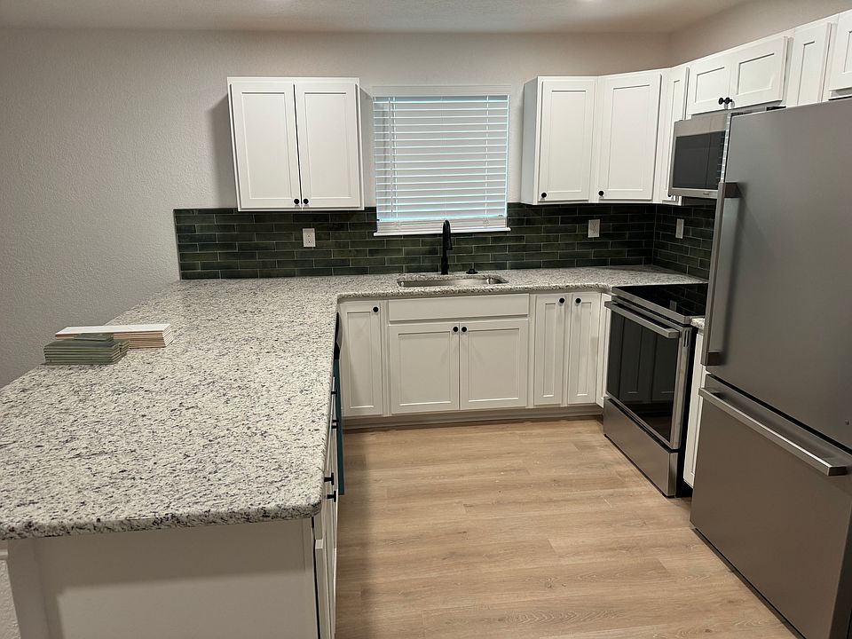 1st image of 10343 Hemlock St #1