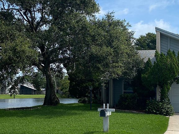 2nd image of 2323 Latrium Cir N