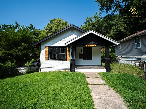 3938 Myrtle Ave Photo 1