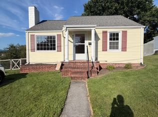 605 Easton Rd, Pearisburg, VA 24134