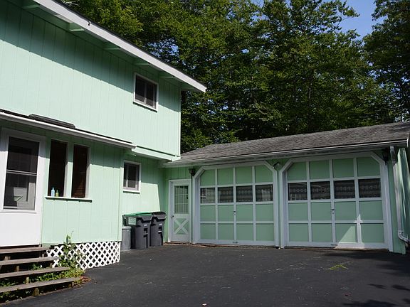 3rd image of 1503 Adams Pl