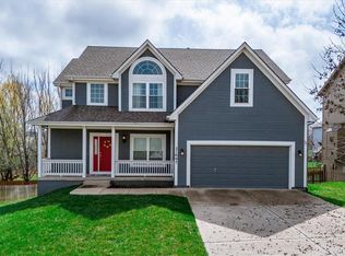 21007 W 53rd St, Shawnee, KS 66218