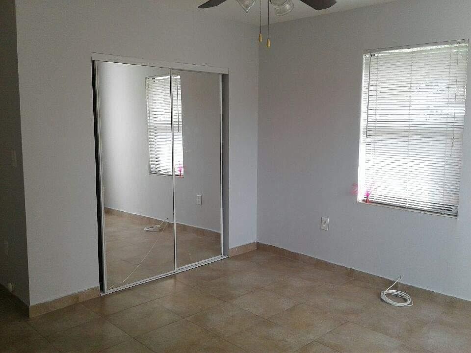 1st image of 231 NE 107th St #2