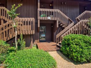 118 Molokai Vlg #D, Diamondhead, MS 39525