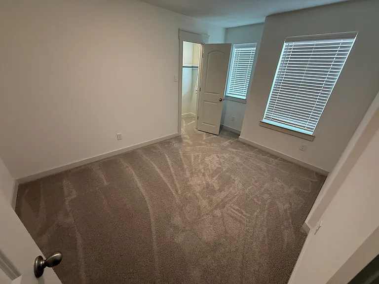 1106 Arborwood Dr — Photo 21