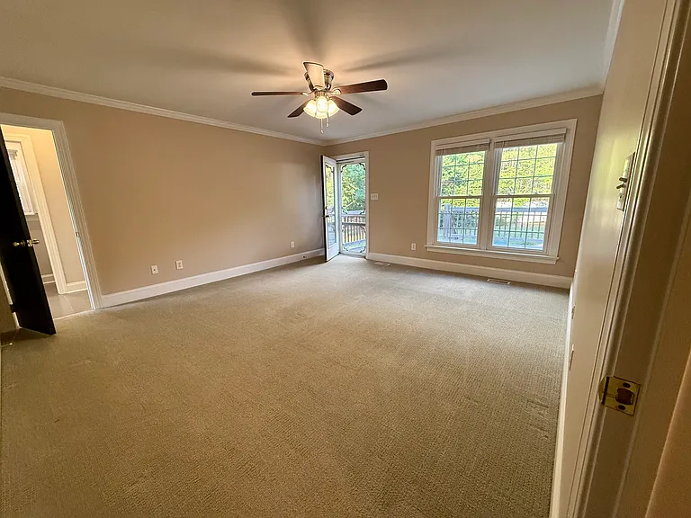 4036 Jaback Dr — Photo 35